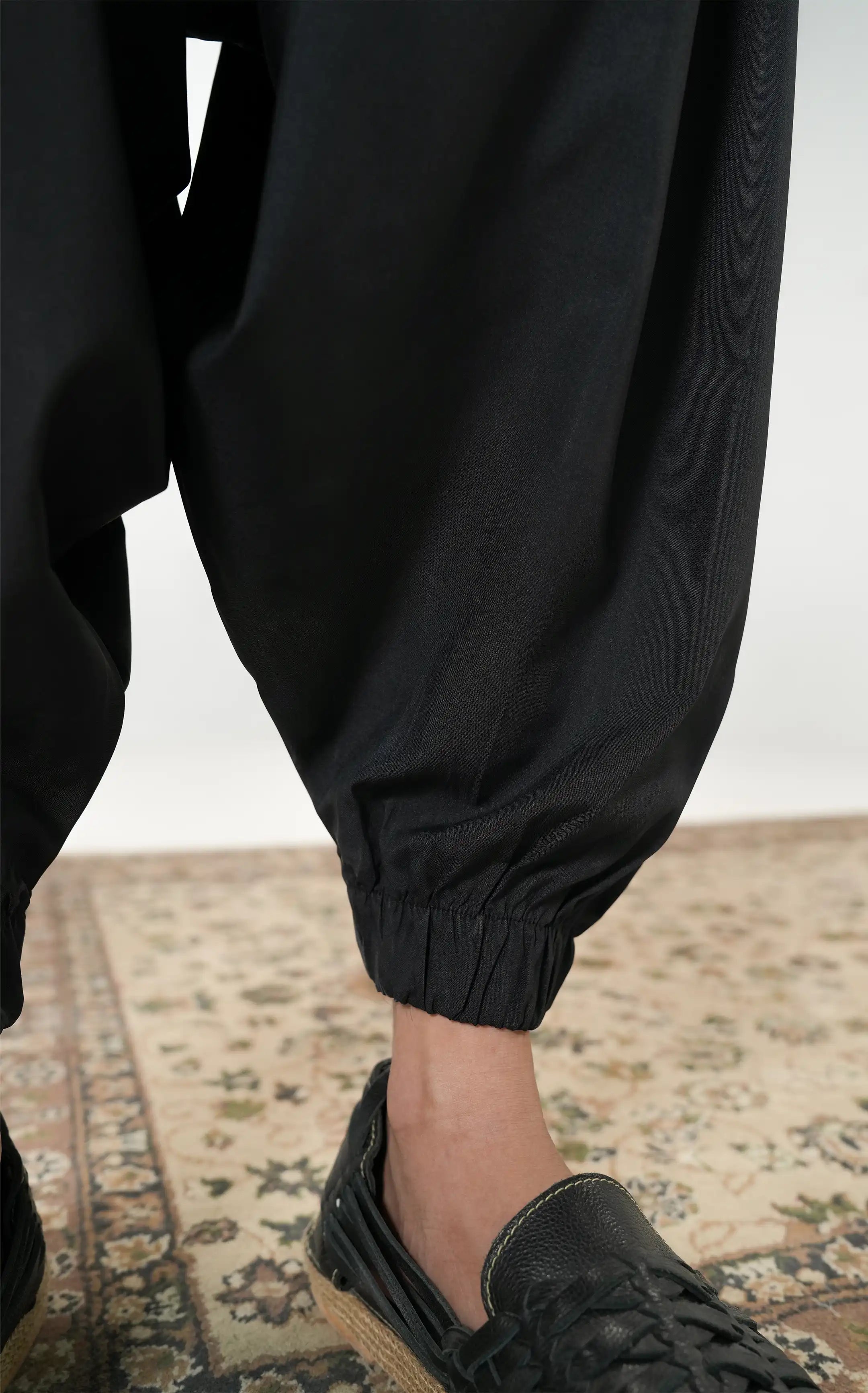 Elegant Noir Harem Pants