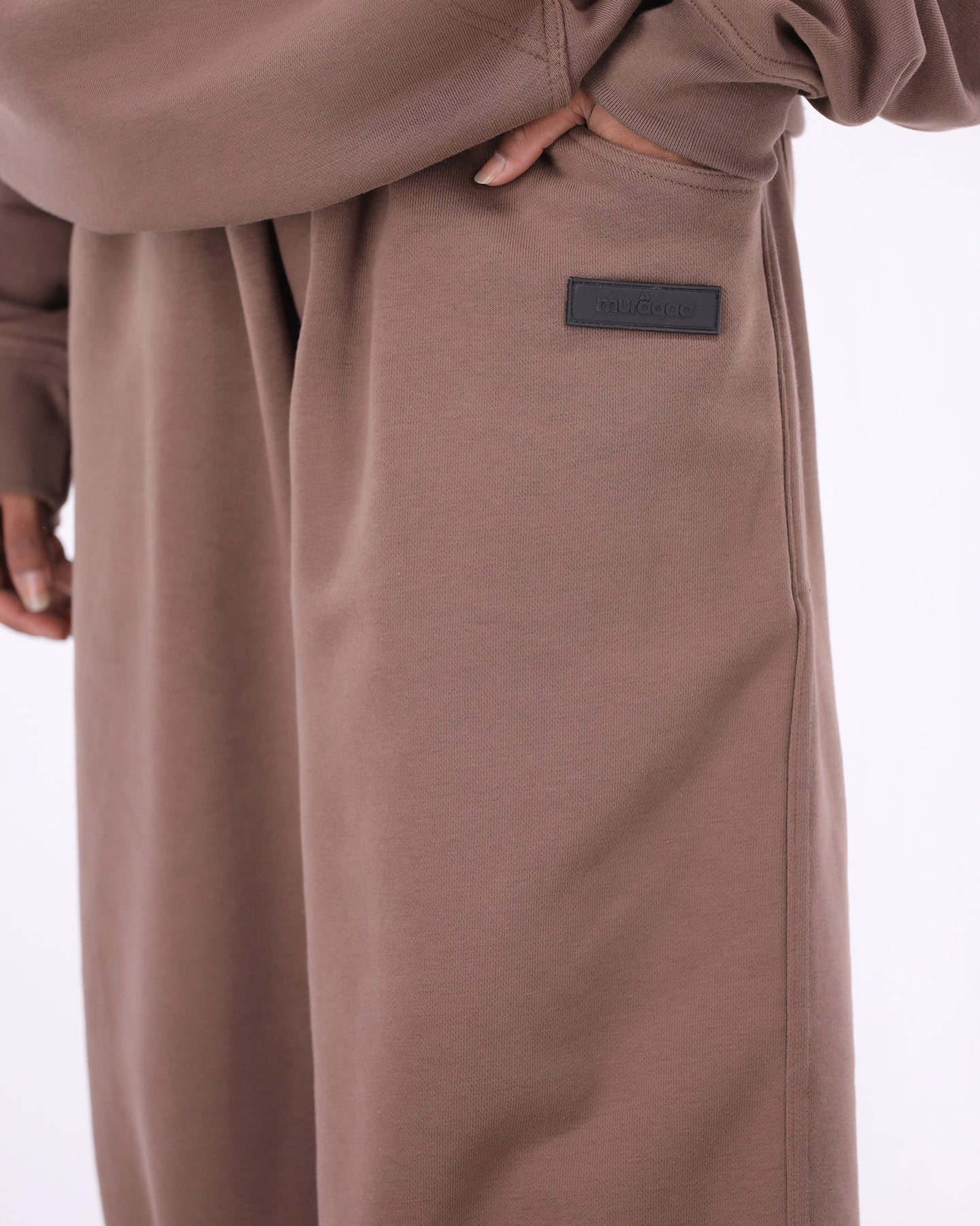 Strangers Joggers - Sand Brown